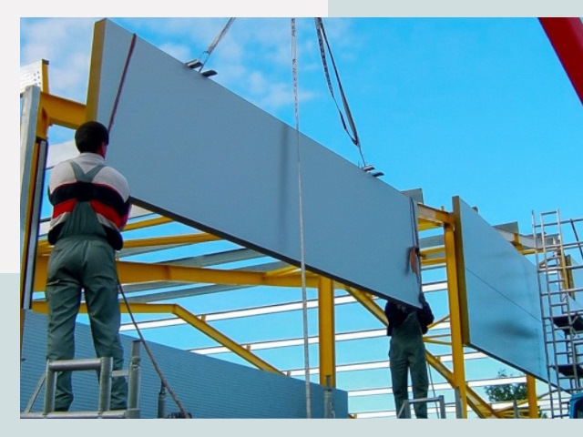 Монтаж сэндвич-панелей в Азнакаево от 616 руб.