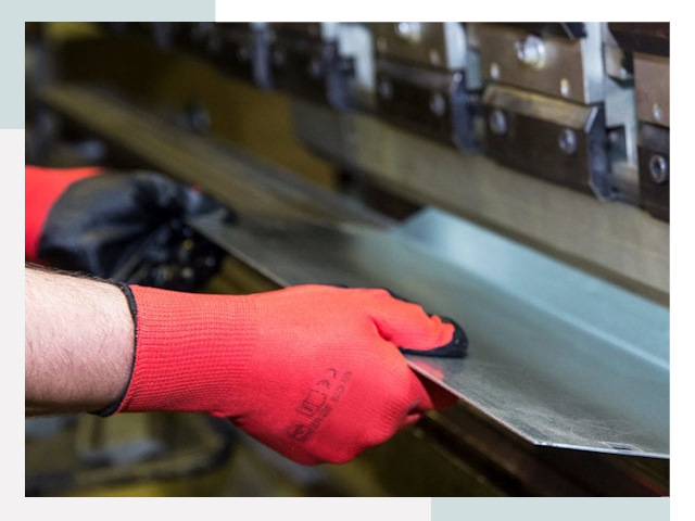 Гибка металла в Азнакаево от 616 руб. - Надёжно и быстро