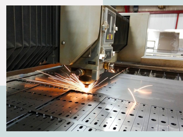 Лазерная резка металла в Азнакаево от 616 руб.
